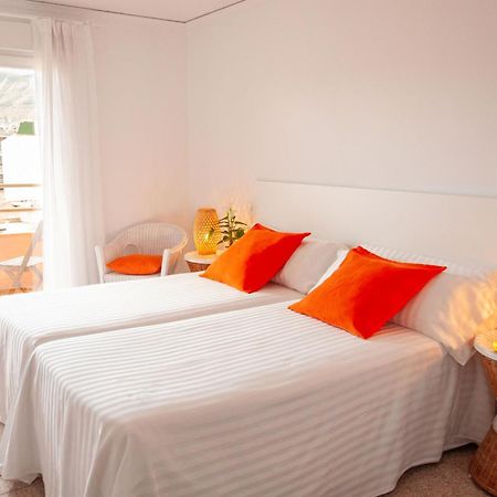 Hostal Comercio Дения Экстерьер фото