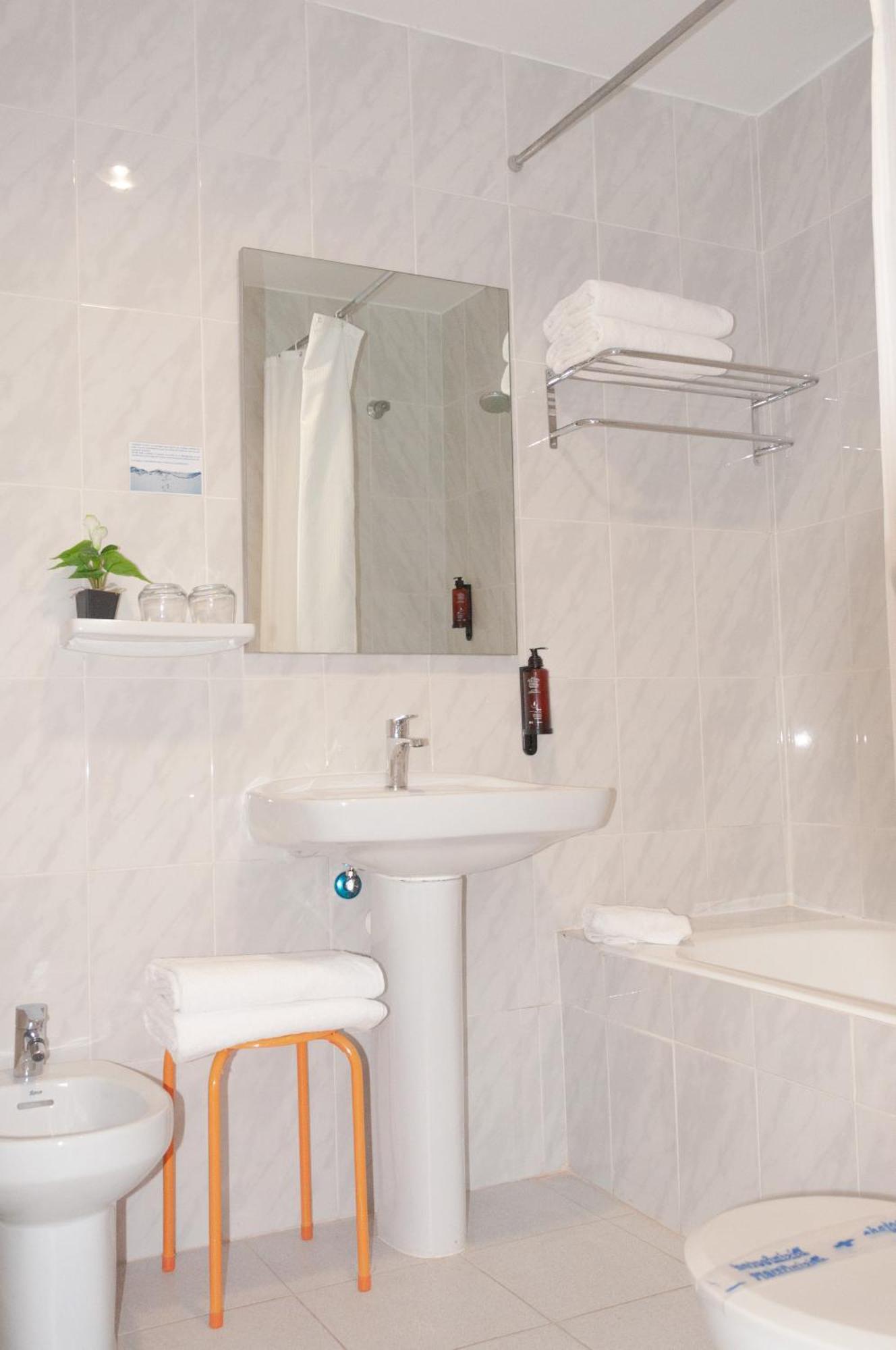 Hostal Comercio Дения Экстерьер фото